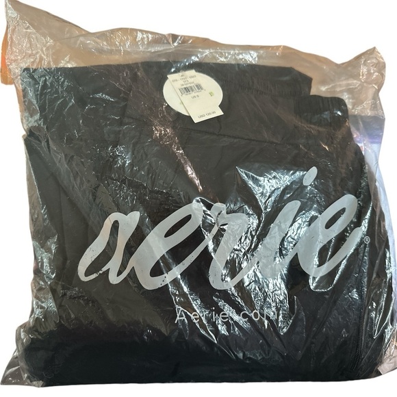 Aerie NWT Offline Chillside Snow Pants size Small Black Ski Snow Sledding winter - Picture 3 of 5